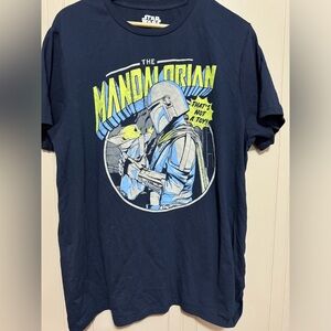 Star Wars/mandalorian xl tee